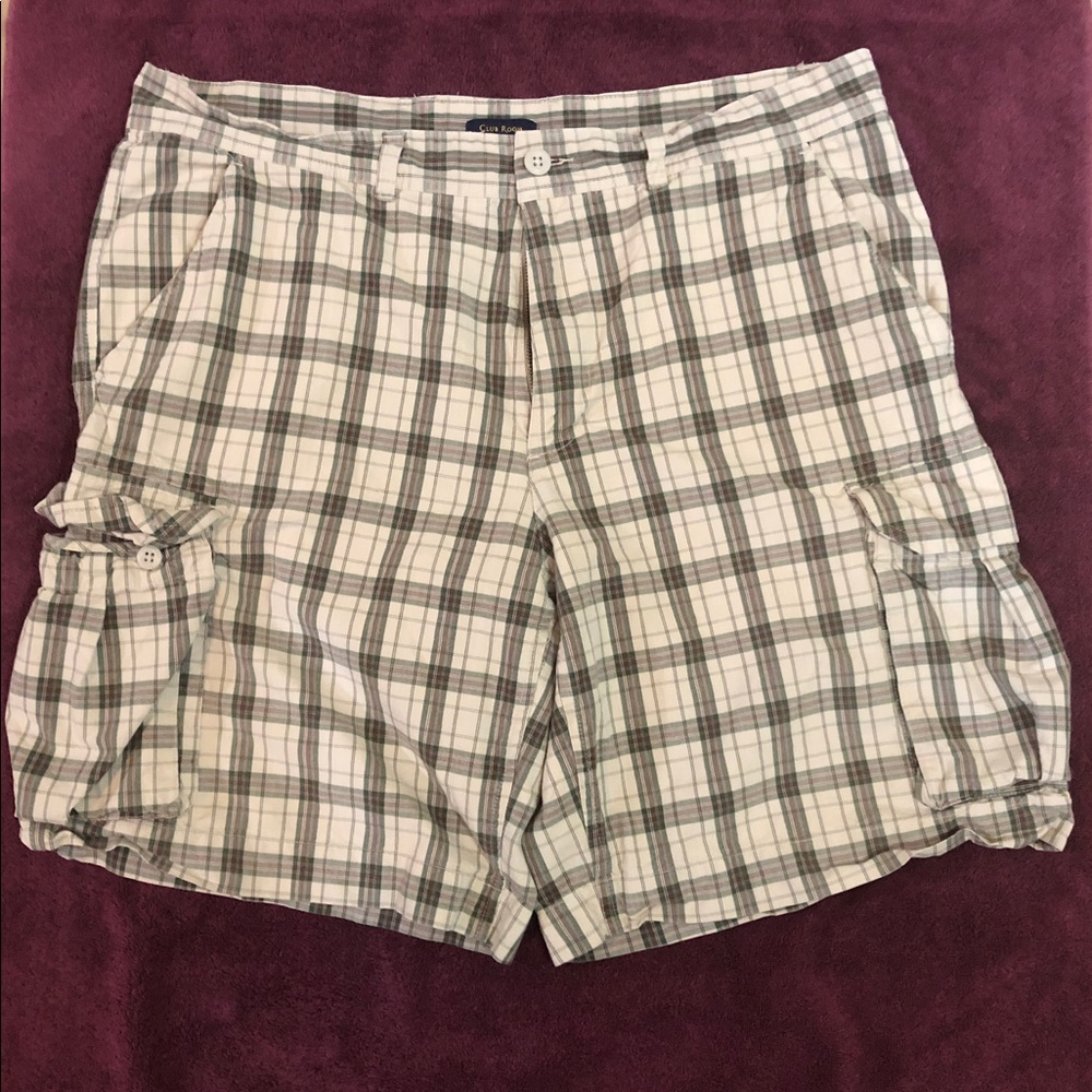 Men’s cargo shorts